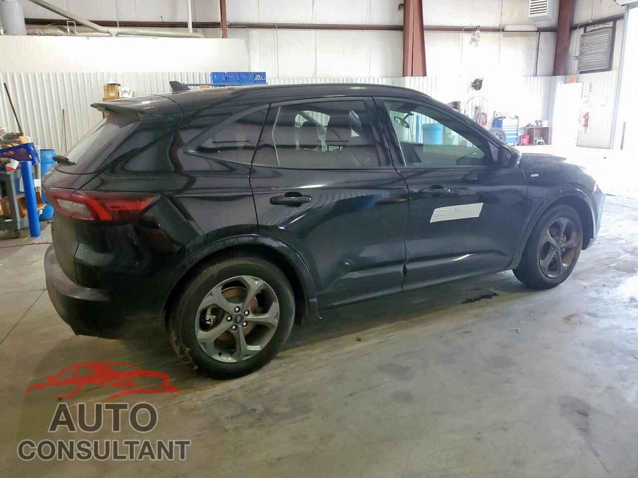 FORD ESCAPE ST 2024 - 1FMCU0MN1RUB42835