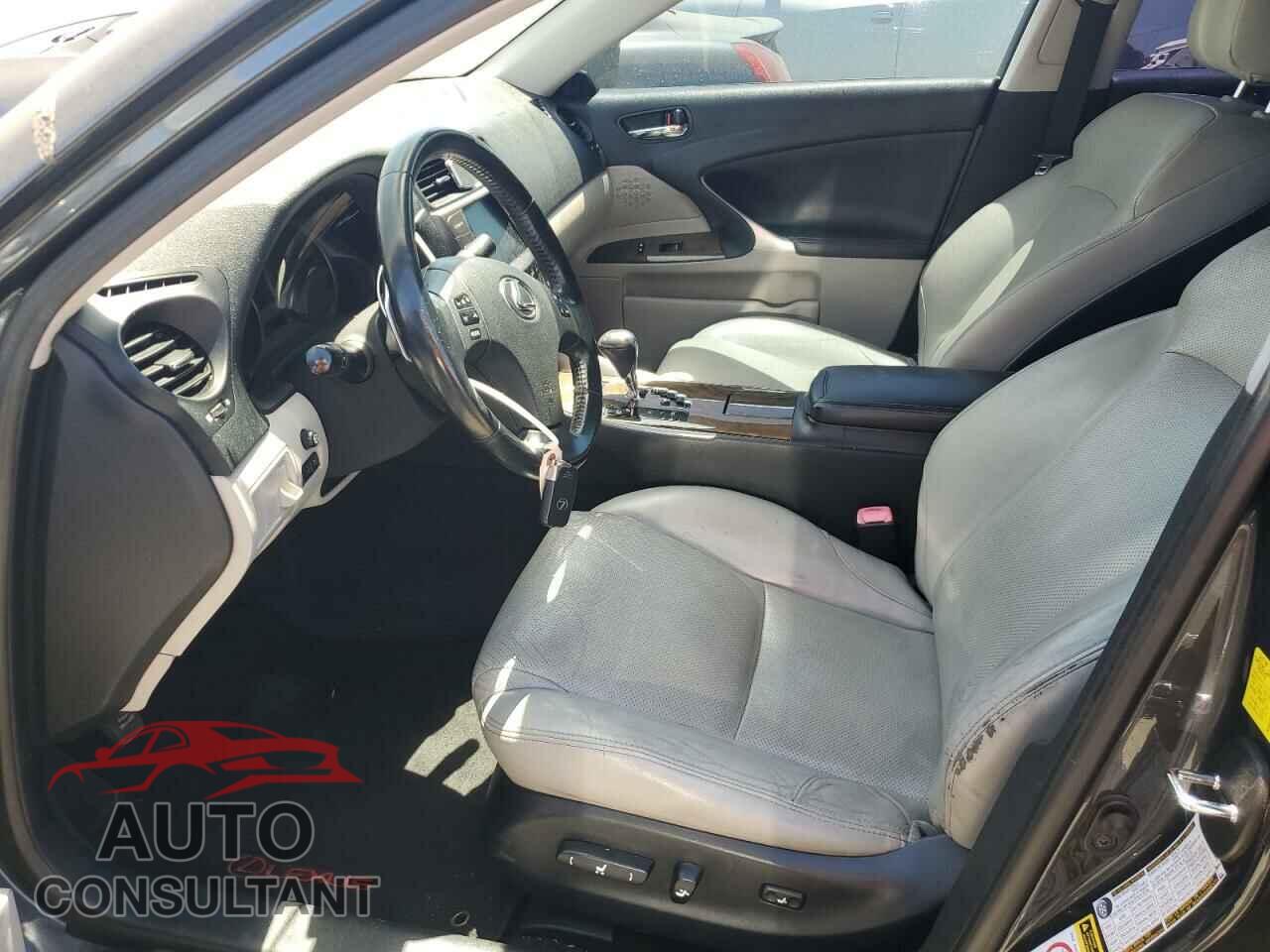 LEXUS IS 2010 - JTHBF5C25A2098528