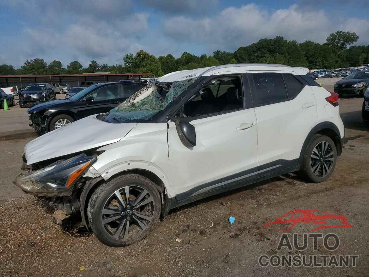 NISSAN KICKS 2020 - 3N1CP5DV9LL551663