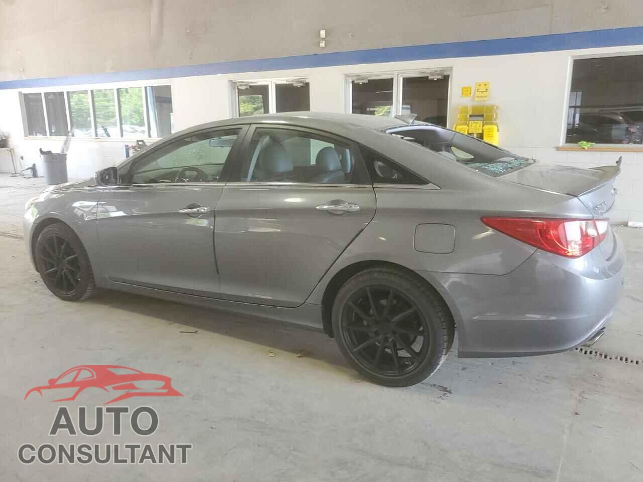 HYUNDAI SONATA 2011 - 5NPEC4AC6BH022216