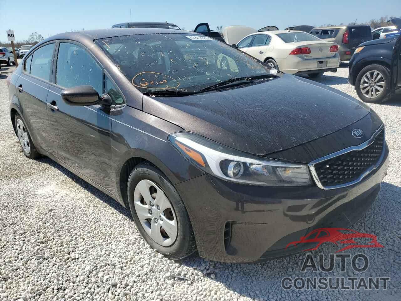 KIA FORTE 2018 - 3KPFK4A73JE185614