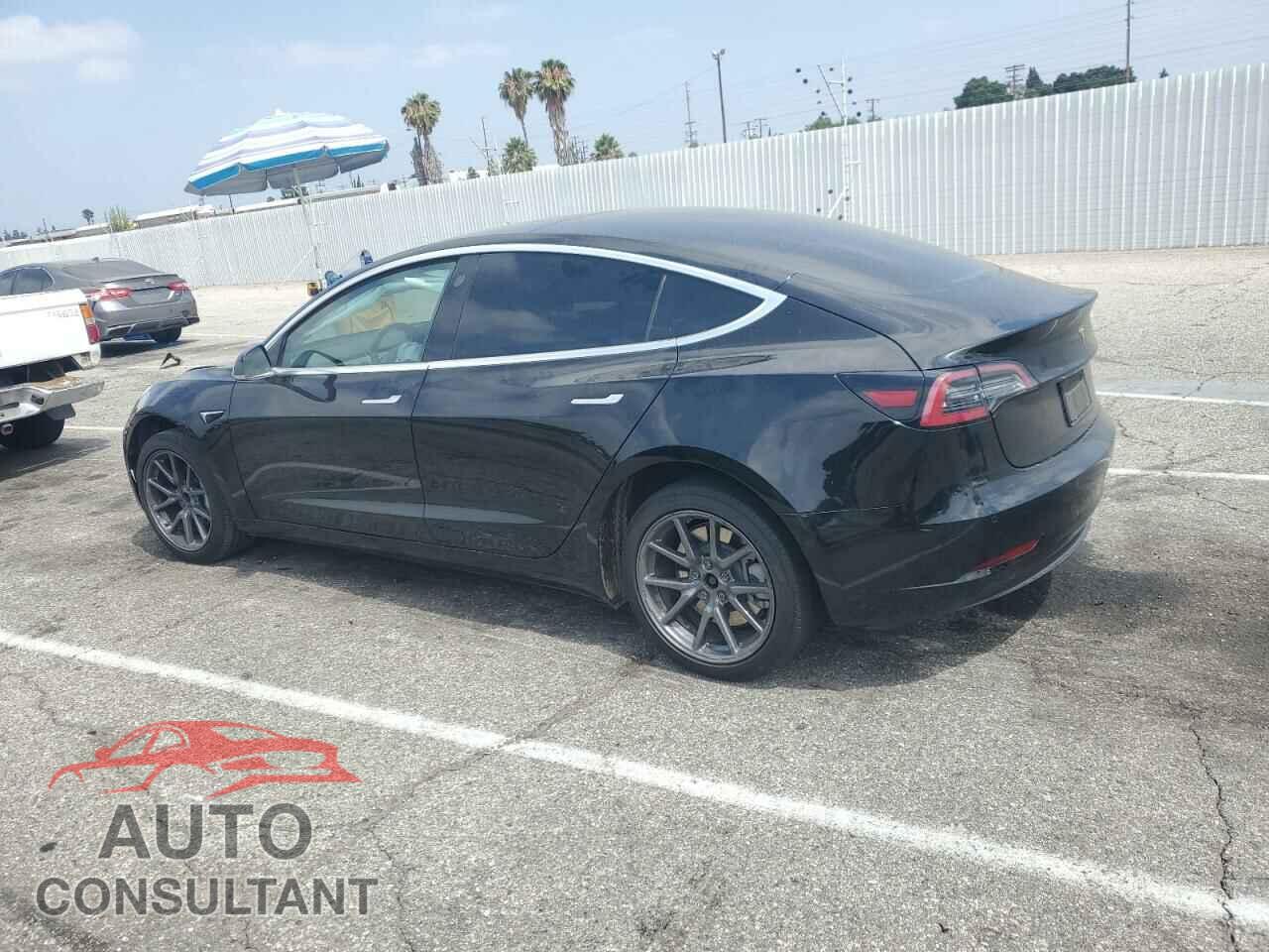 TESLA MODEL 3 2019 - 5YJ3E1EA2KF394594