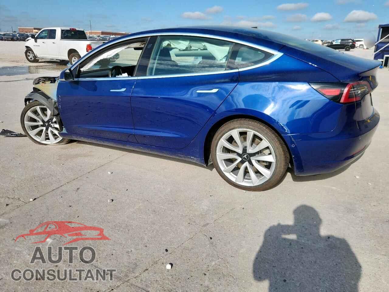 TESLA MODEL 3 2020 - 5YJ3E1EB1LF620523
