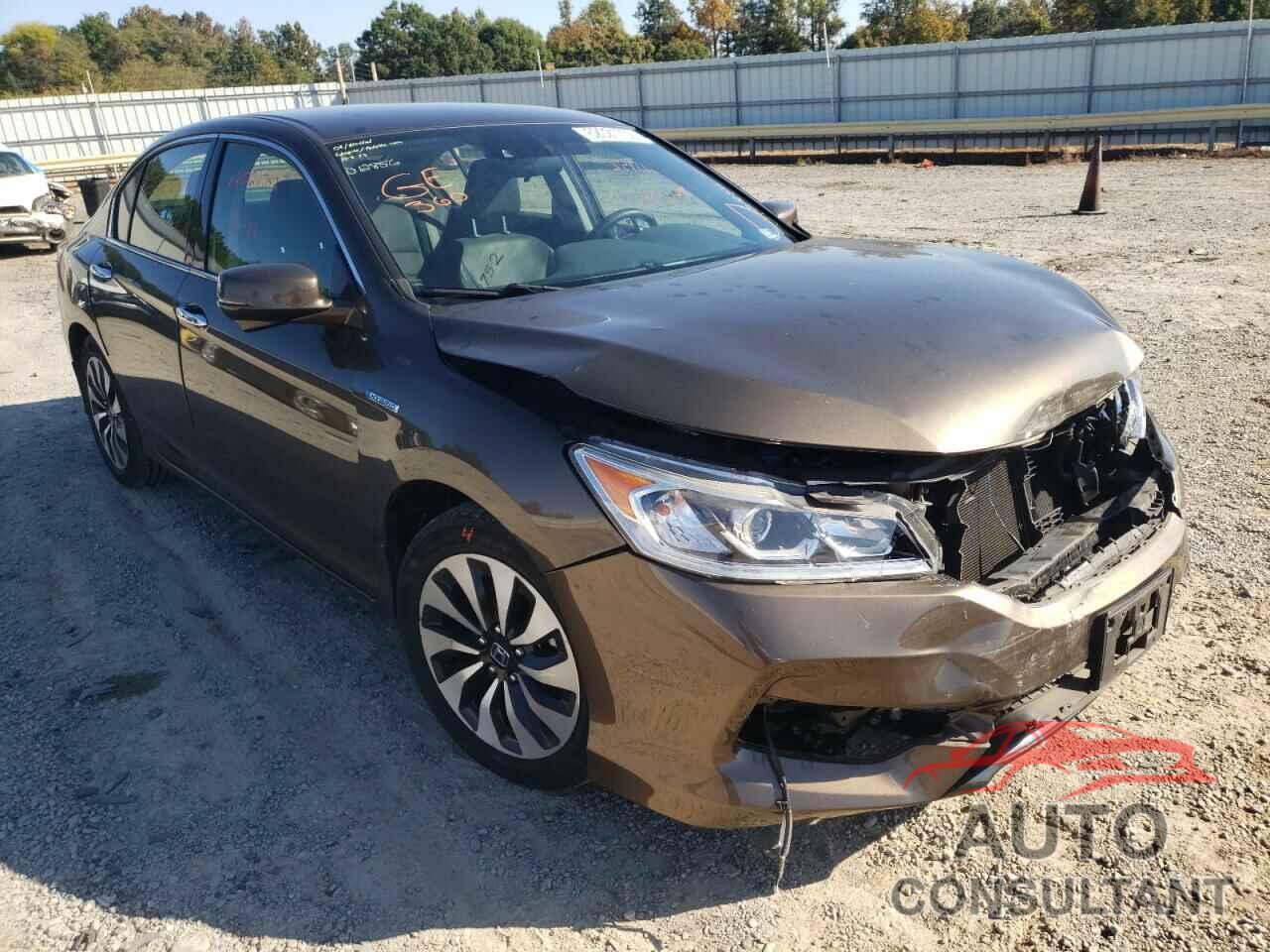 HONDA ACCORD 2017 - JHMCR6F37HC012856