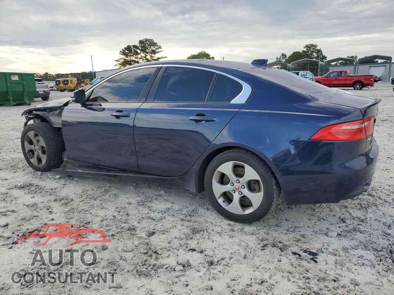 JAGUAR XE 2017 - SAJAR4BG1HA975433