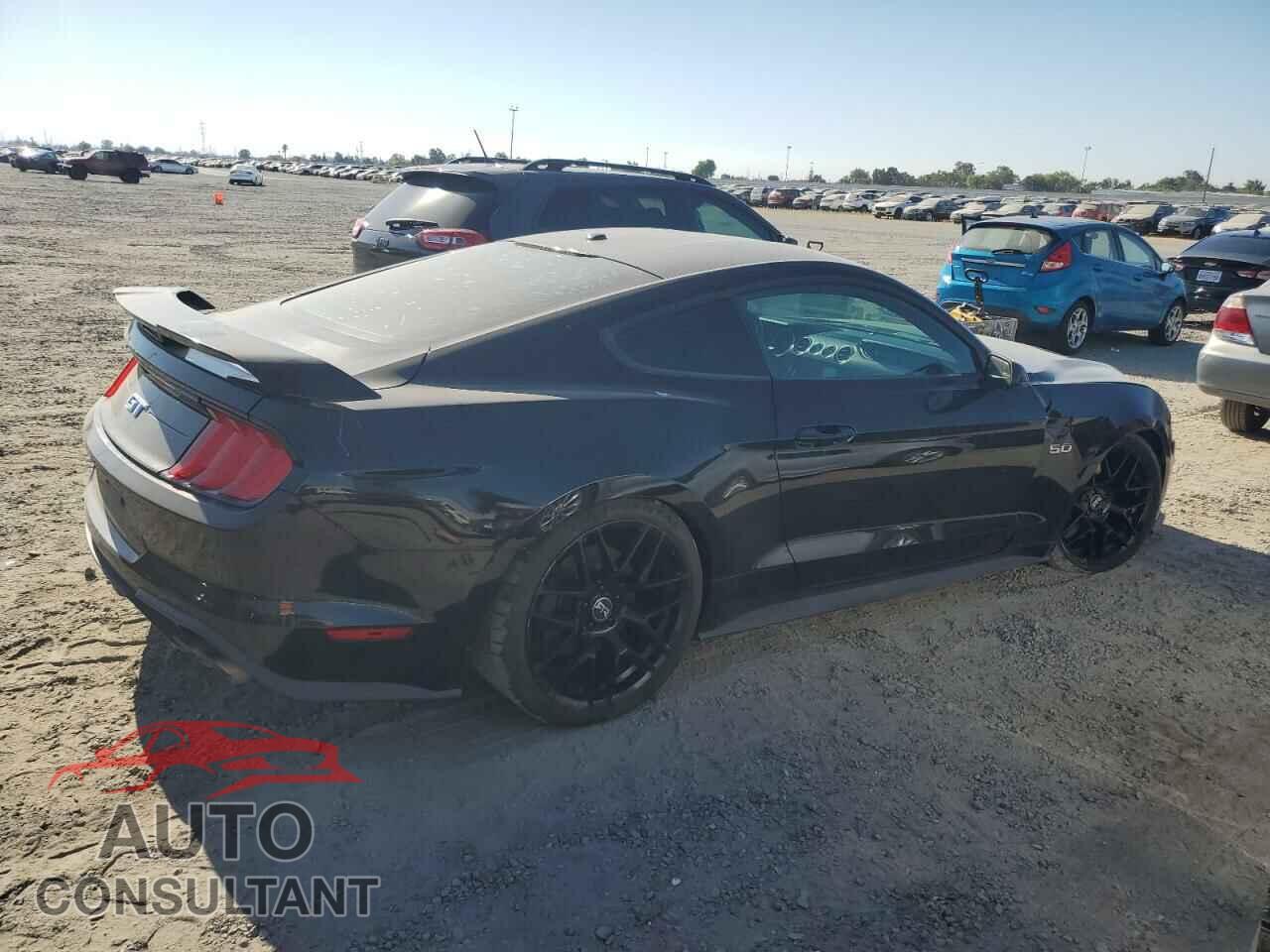 FORD MUSTANG 2019 - 1FA6P8CF0K5123619