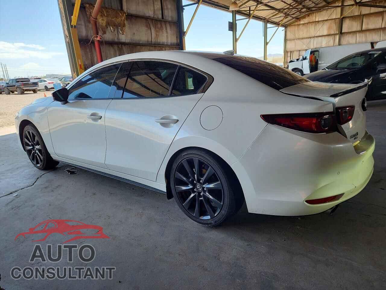 MAZDA 3 2023 - 3MZBPBEY8PM353024