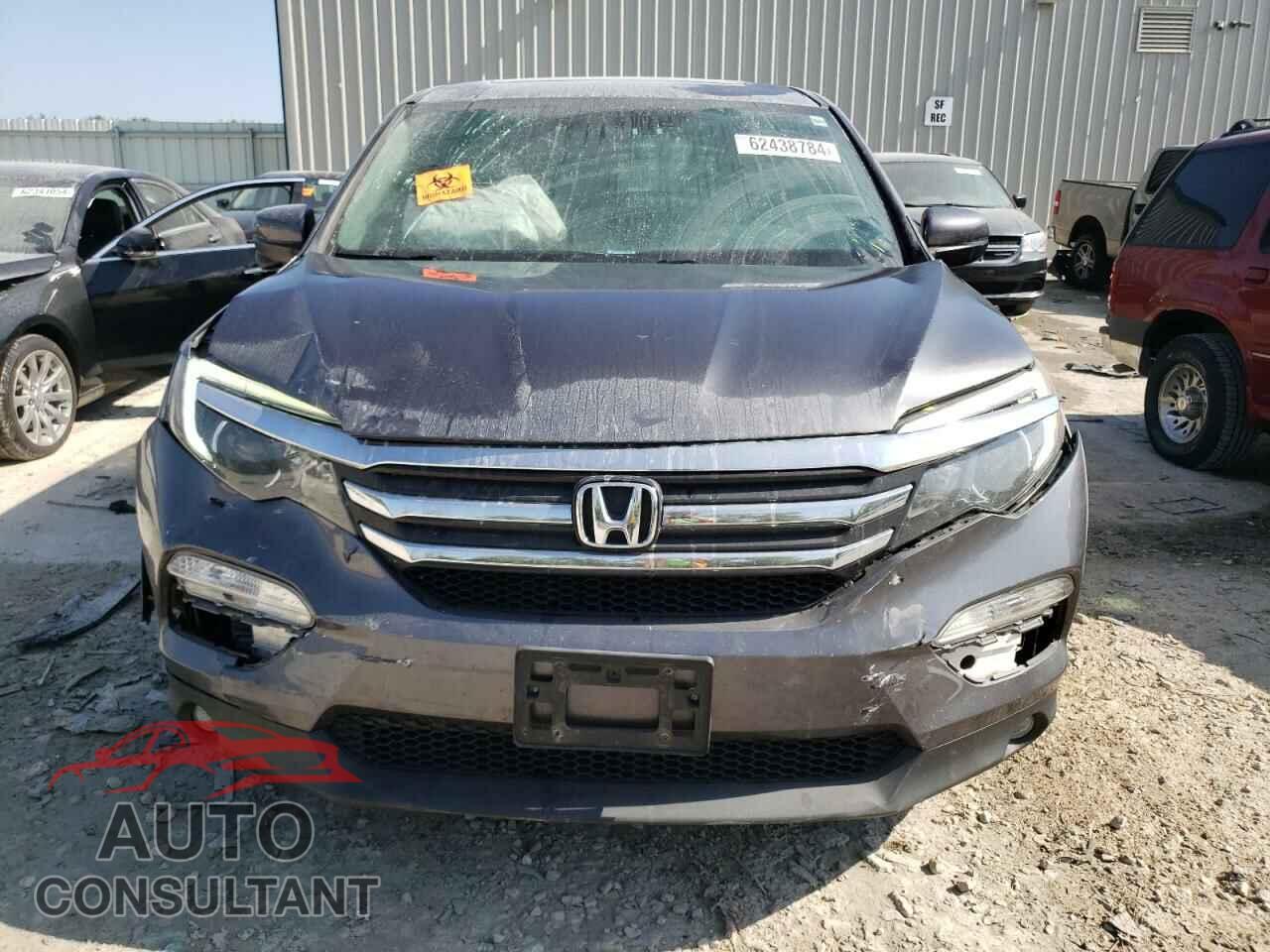 HONDA PILOT 2017 - 5FNYF6H86HB004016
