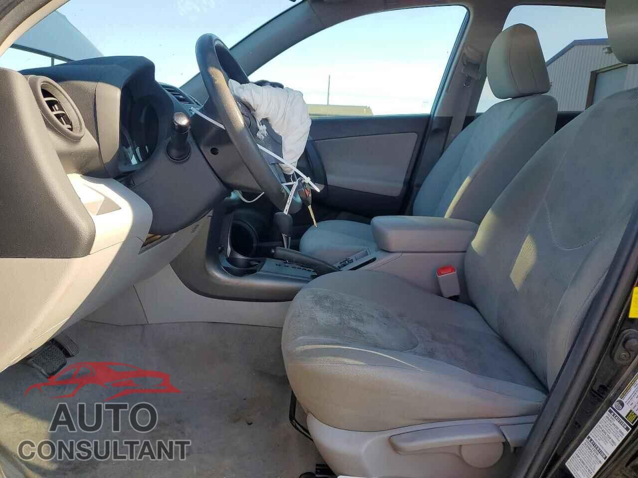TOYOTA RAV4 2012 - 2T3BF4DV9CW210102
