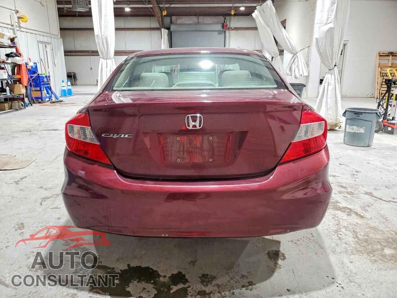 HONDA CIVIC 2012 - 2HGFB2F59CH609284