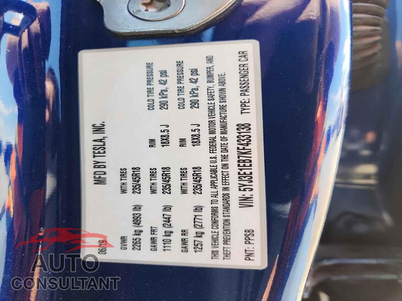 TESLA MODEL 3 2019 - 5YJ3E1EB7KF433138
