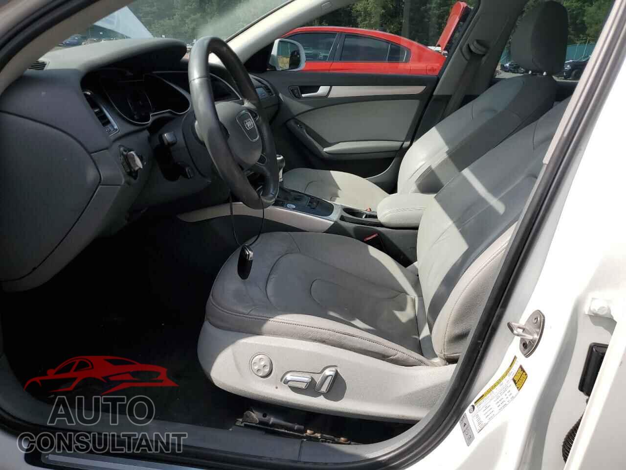 AUDI A4 2013 - WAUHFAFL6DA192031