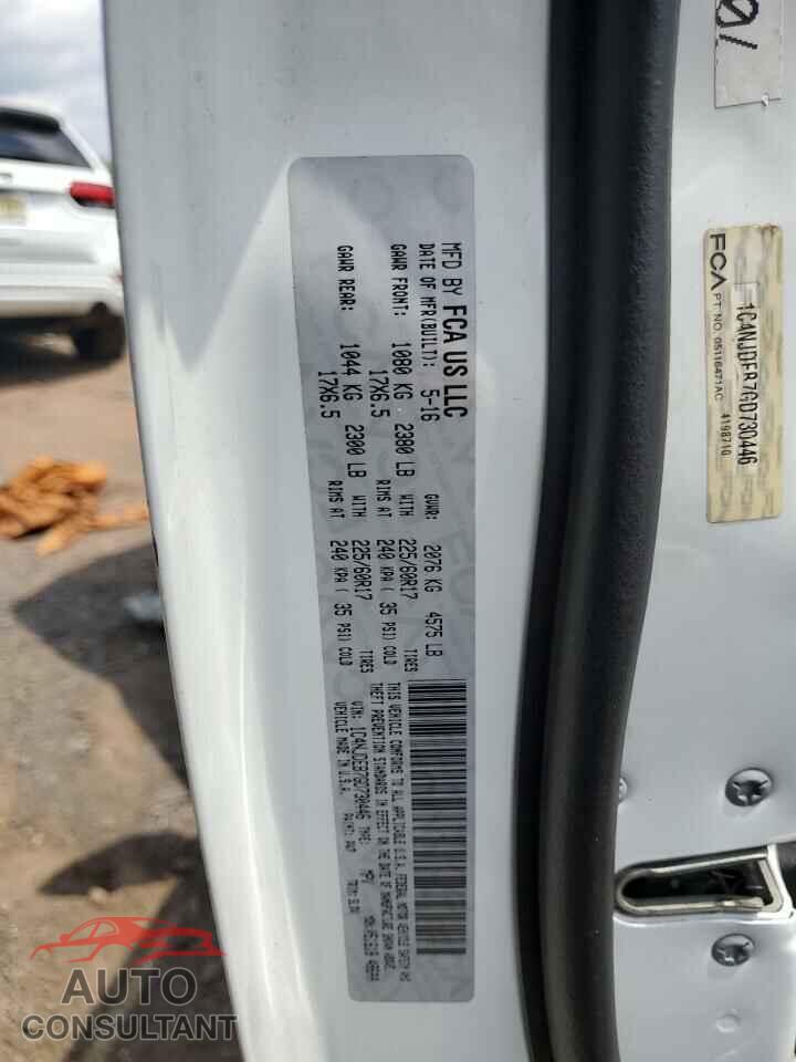 JEEP COMPASS 2016 - 1C4NJDEB7GD730446