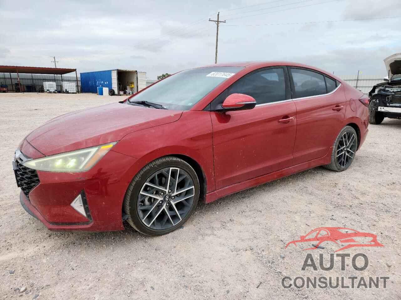 HYUNDAI ELANTRA 2019 - KMHD04LB1KU842505