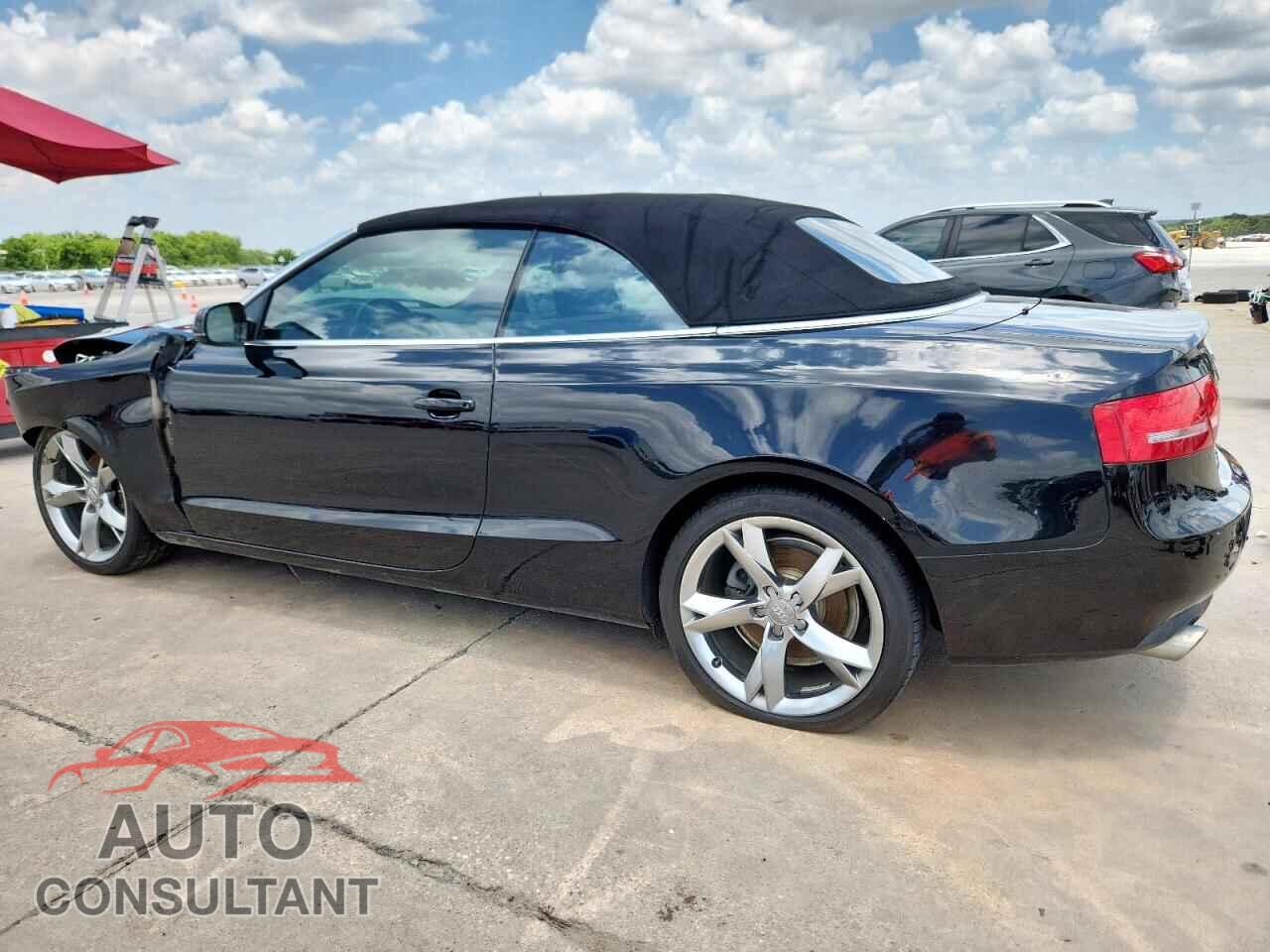 AUDI A5 2012 - WAULFAFH7CN008700