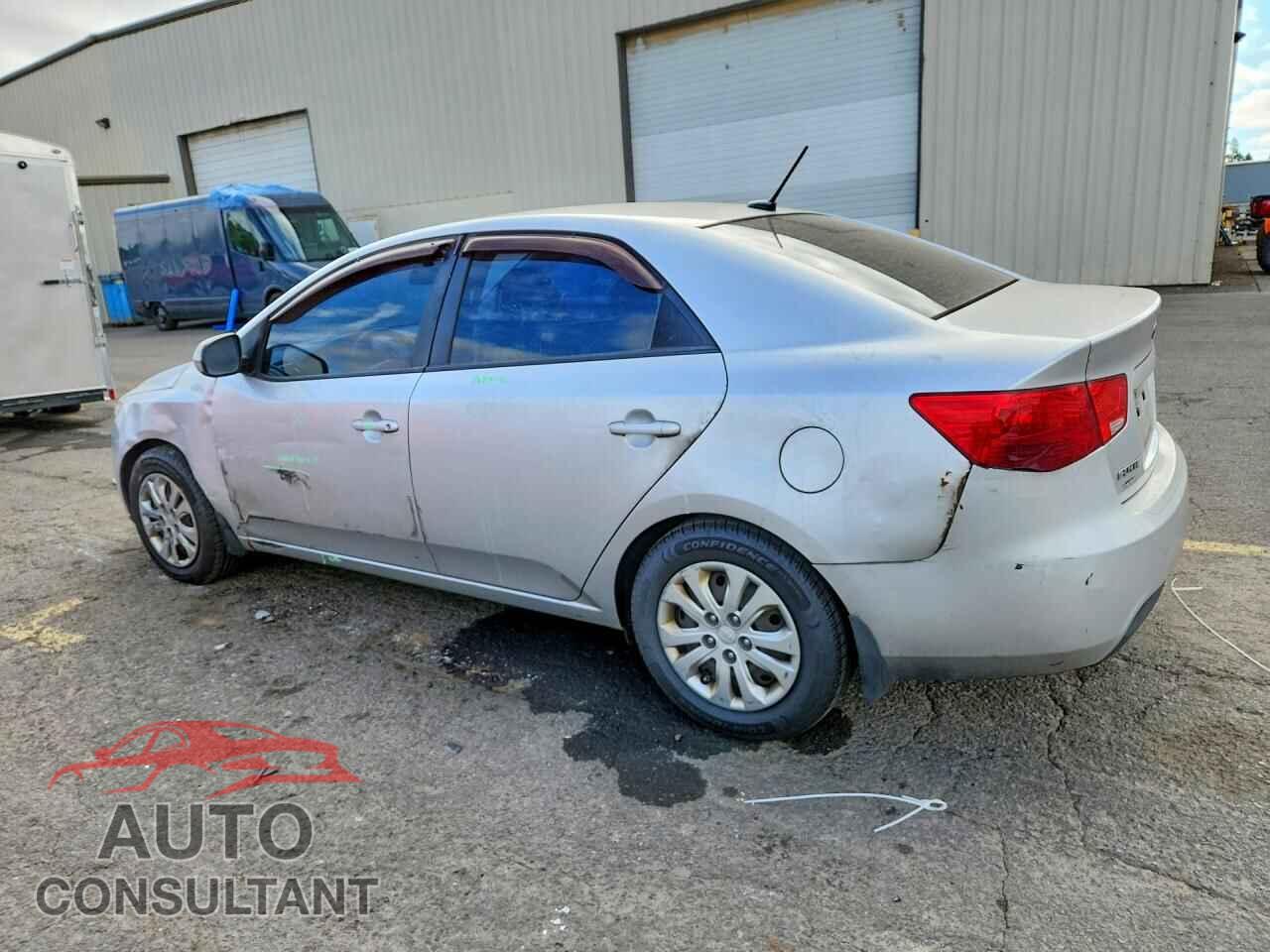 KIA FORTE 2012 - KNAFU4A21C5629700