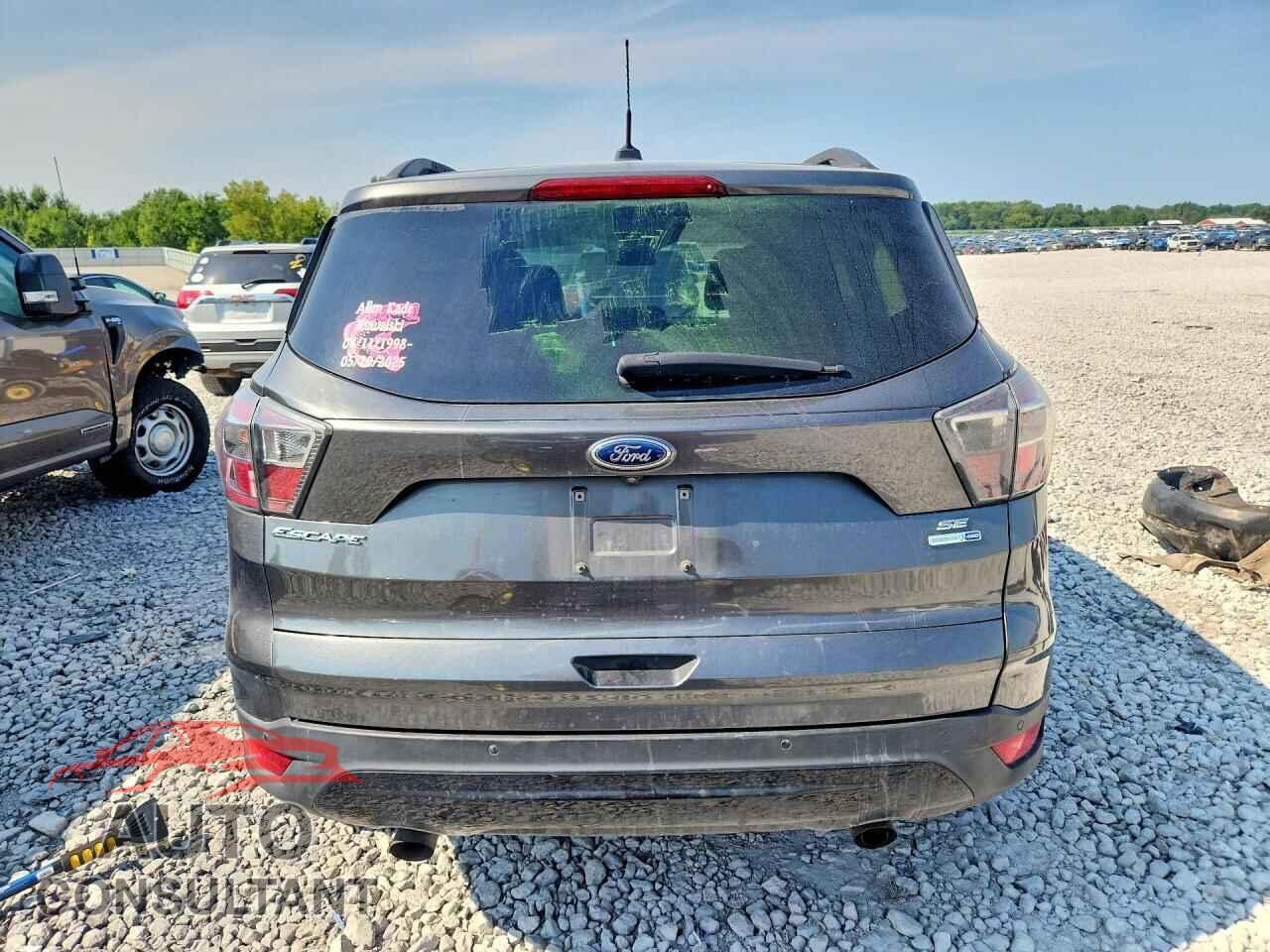 FORD ESCAPE 2017 - 1FMCU9GD0HUB47014