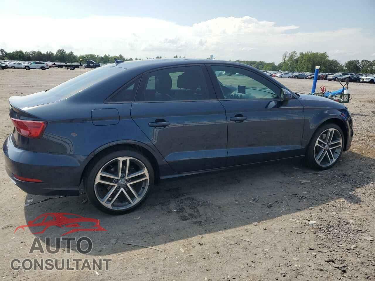 AUDI A3 2017 - WAUAUGFF5H1028229
