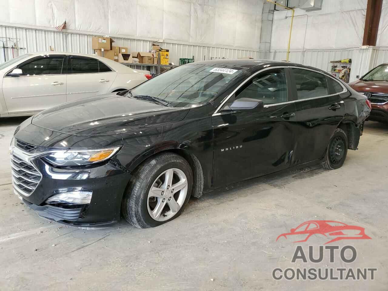 CHEVROLET MALIBU 2019 - 1G1ZC5ST1KF139792