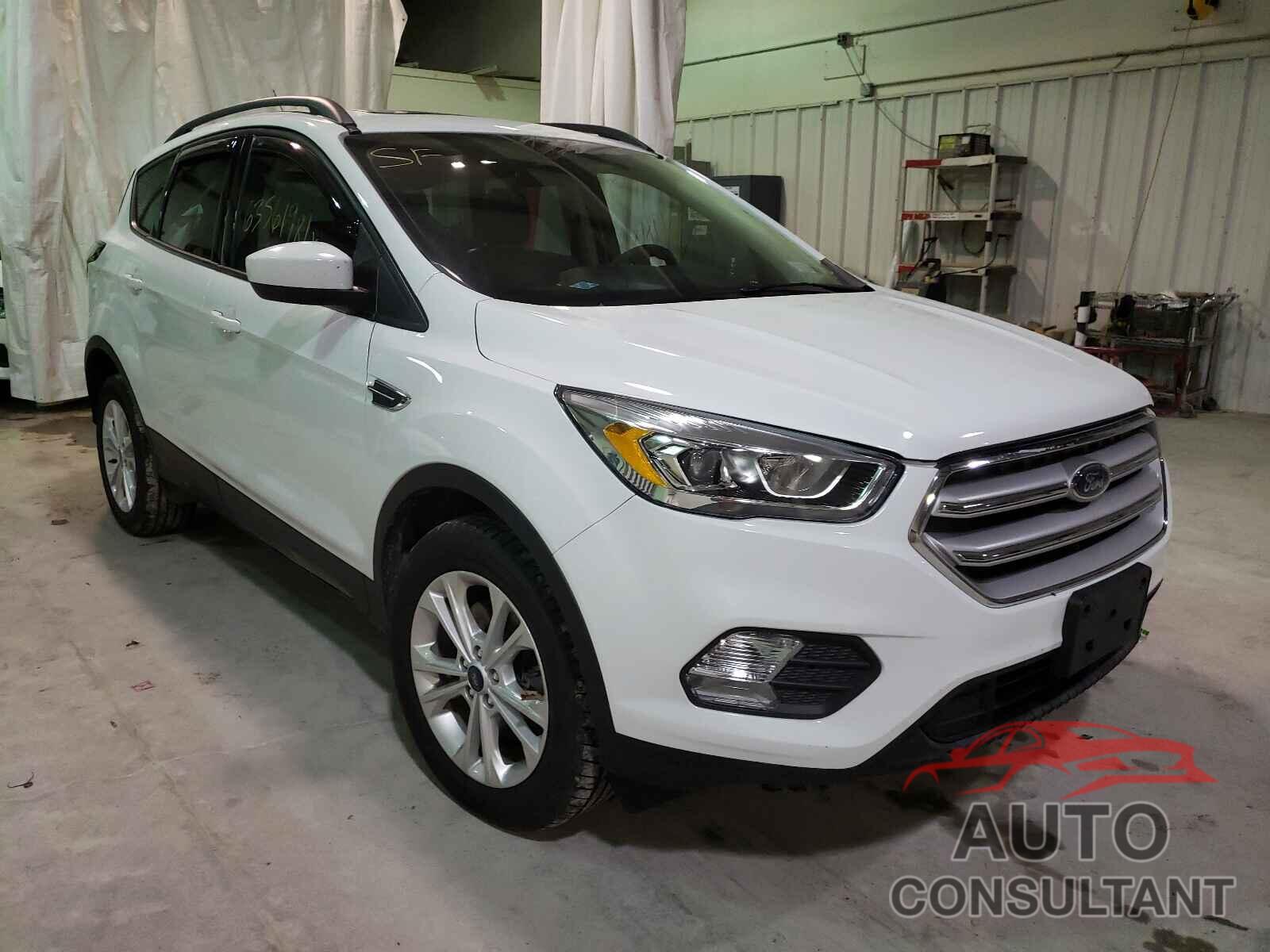 FORD ESCAPE 2018 - 1FMCU9HD6JUD17509