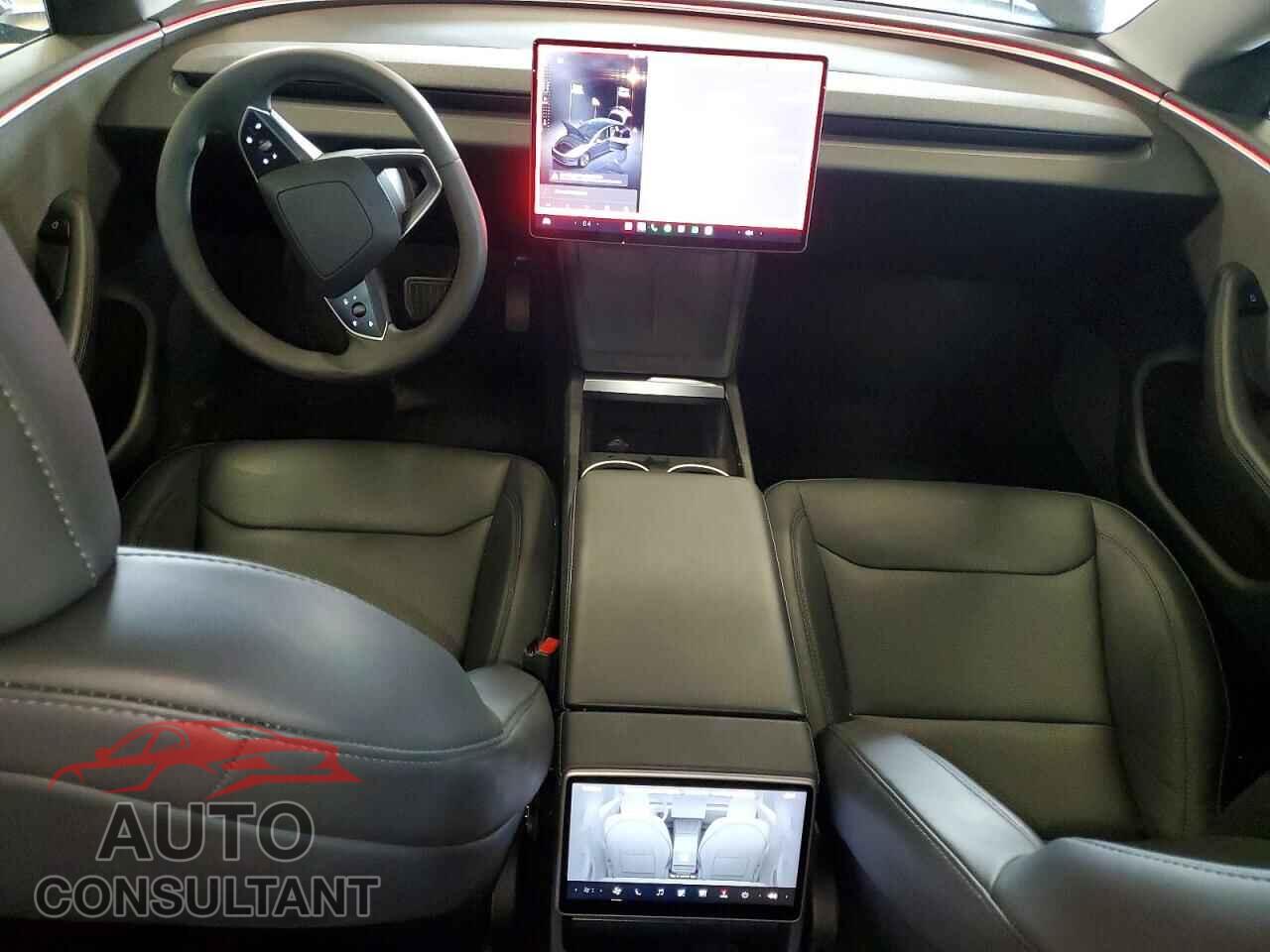 TESLA MODEL 3 2024 - 5YJ3E1EA7RF771219