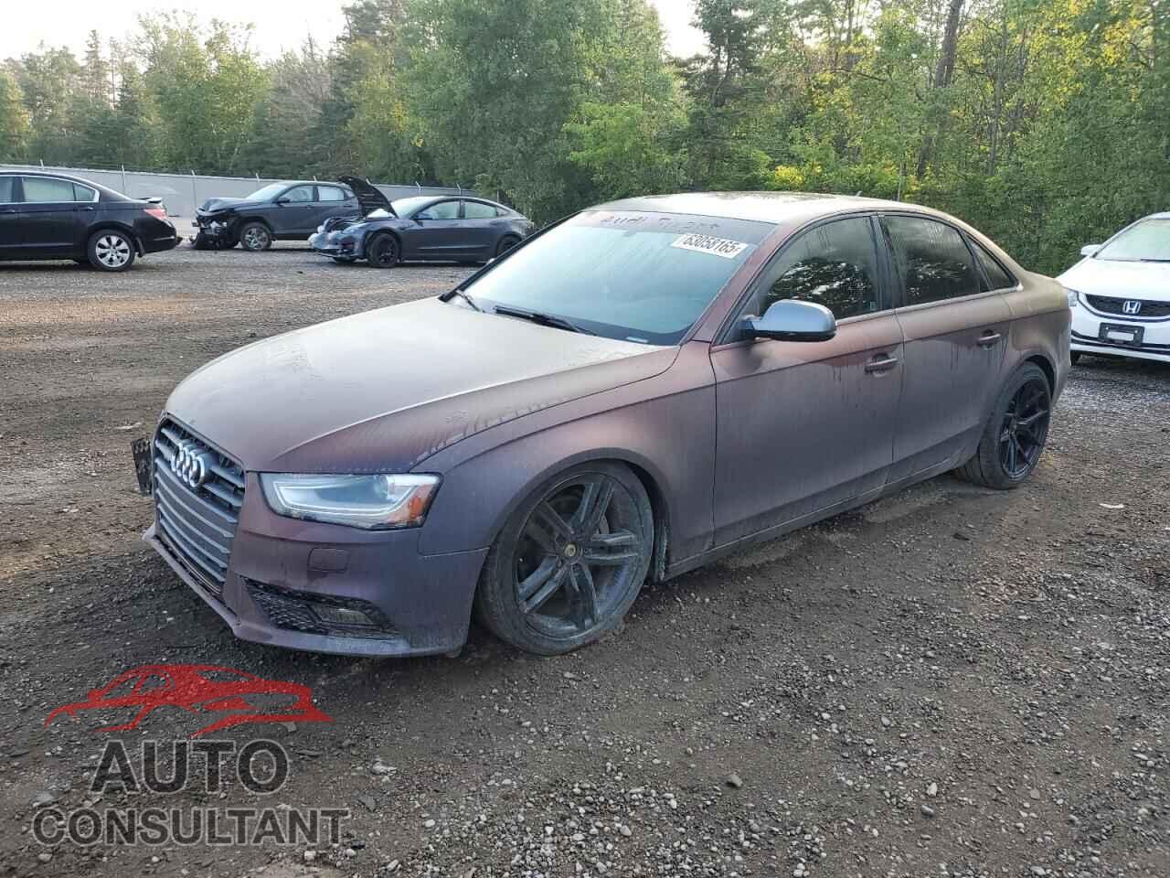AUDI A4 2013 - WAUFFCFL7DN005469