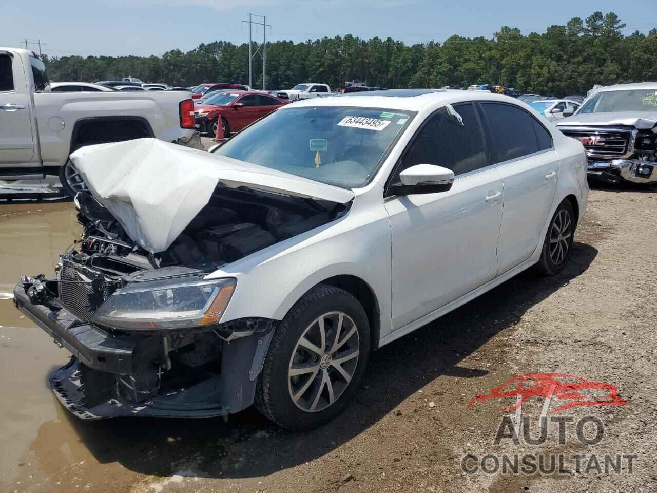 VOLKSWAGEN JETTA 2018 - 3VWDB7AJ5JM258005