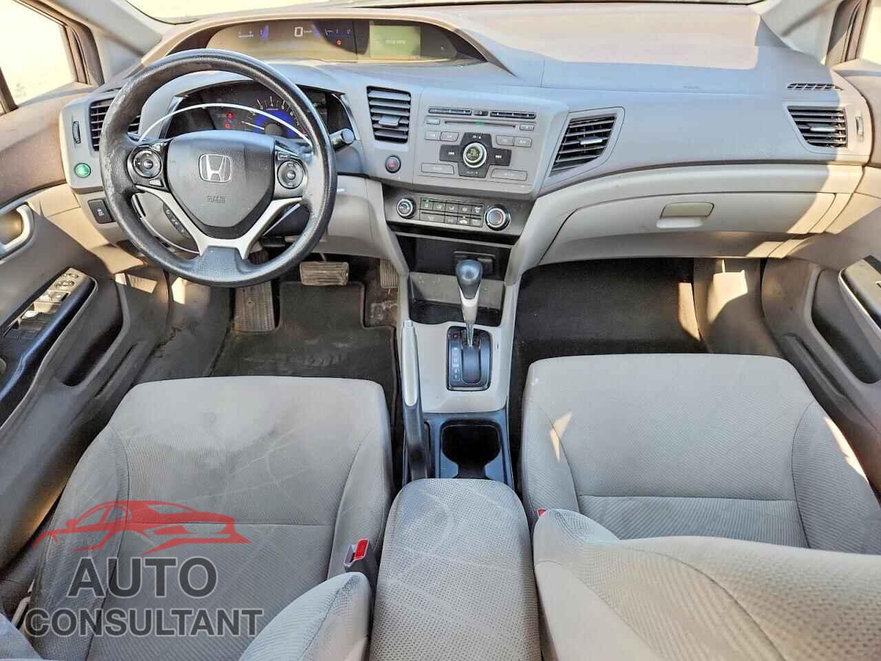 HONDA CIVIC 2012 - 2HGFB2F43CH025647
