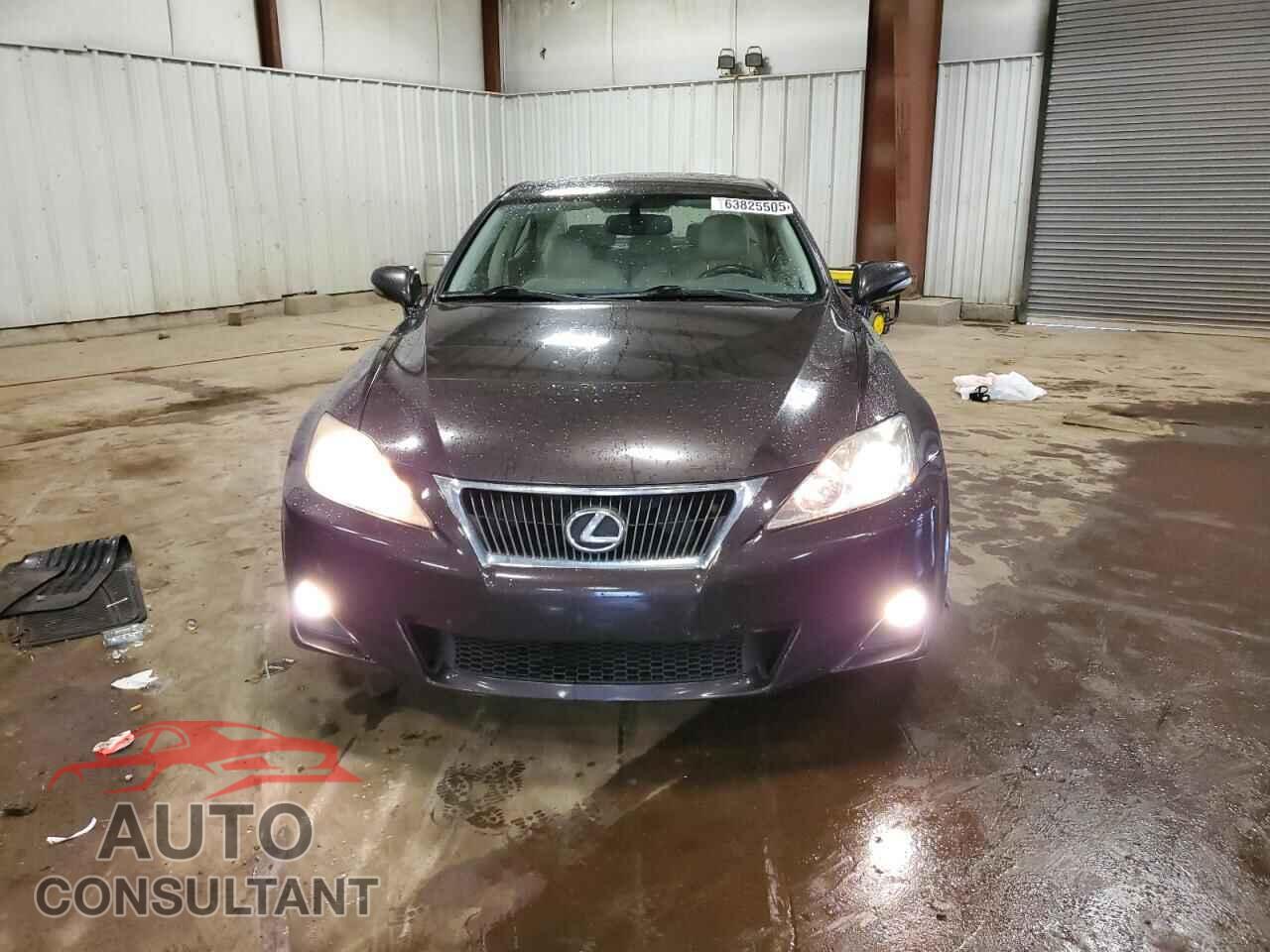 LEXUS IS 2012 - JTHCF5C27C2035809
