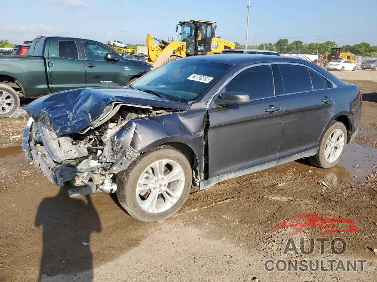 FORD TAURUS 2018 - 1FAHP2D80JG135696