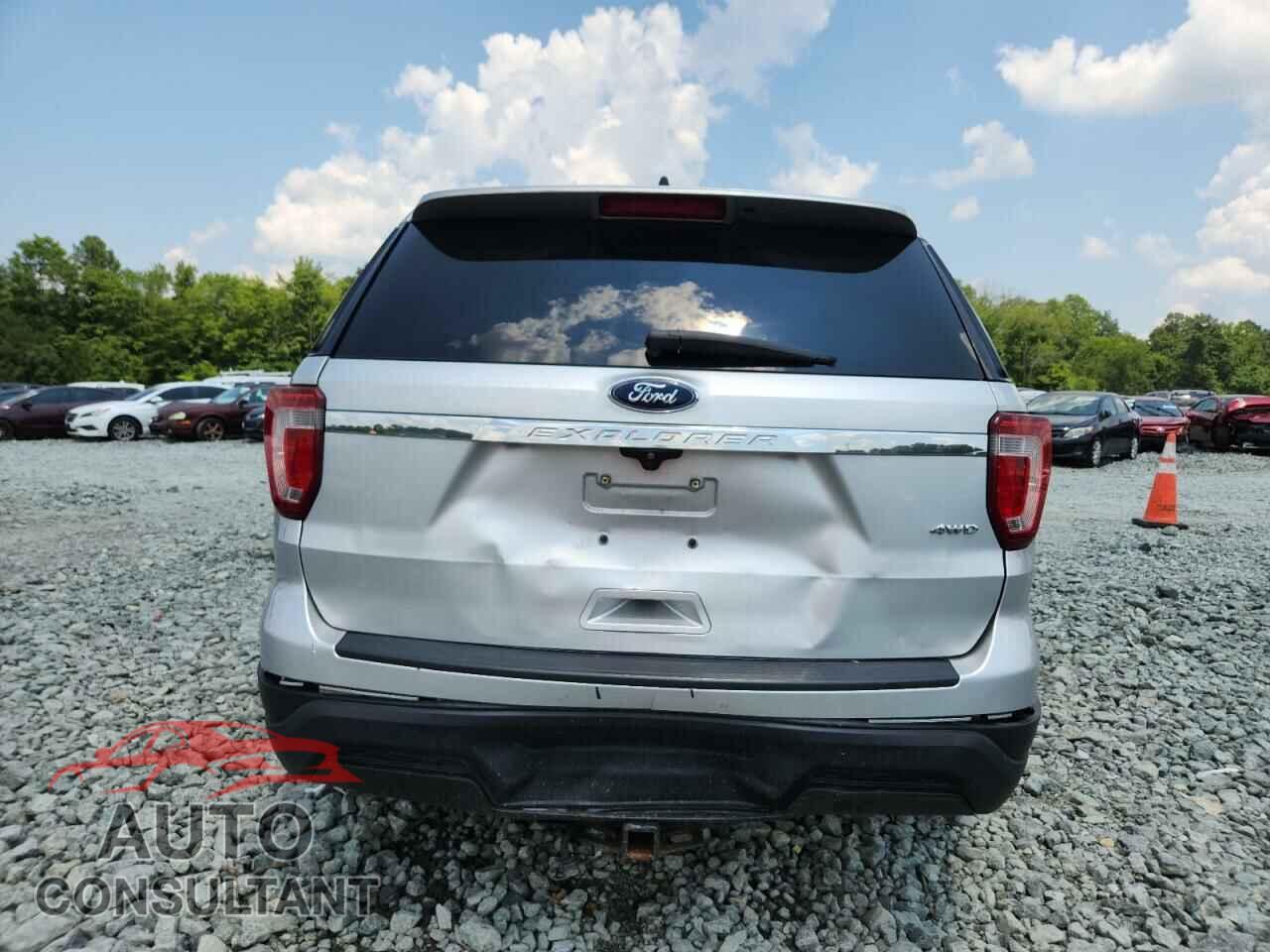 FORD EXPLORER 2018 - 1FM5K8B88JGB74095