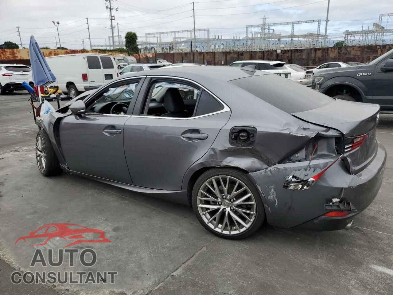 LEXUS IS 2014 - JTHCF1D24E5008821