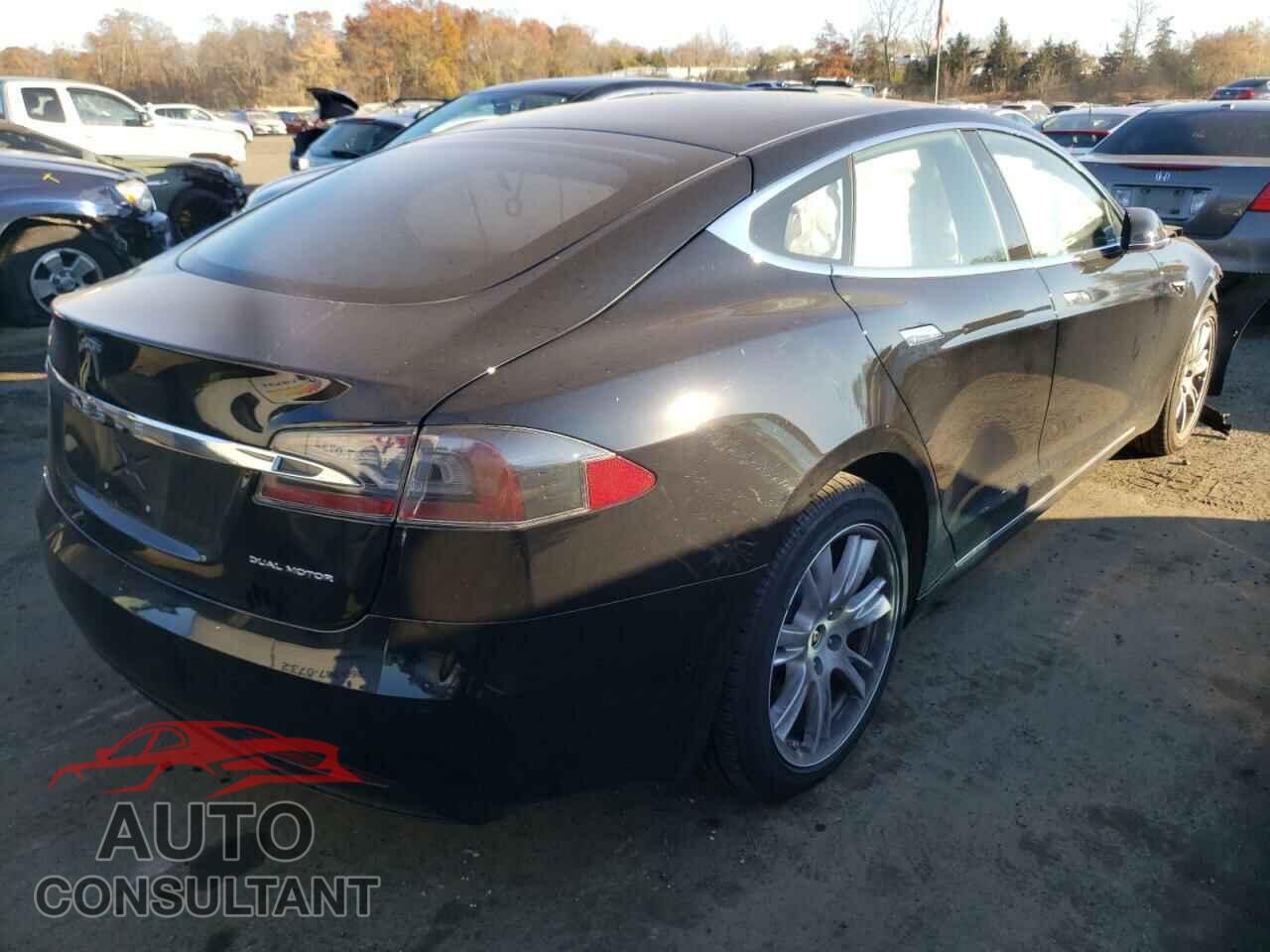TESLA MODEL S 2021 - 5YJSA1E28MF426287