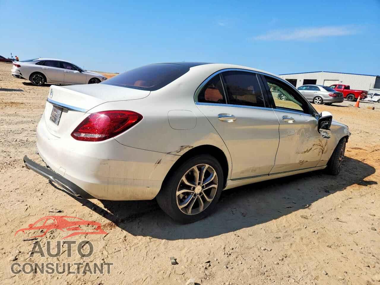 MERCEDES-BENZ C-CLASS 2015 - 55SWF4KB7FU079111