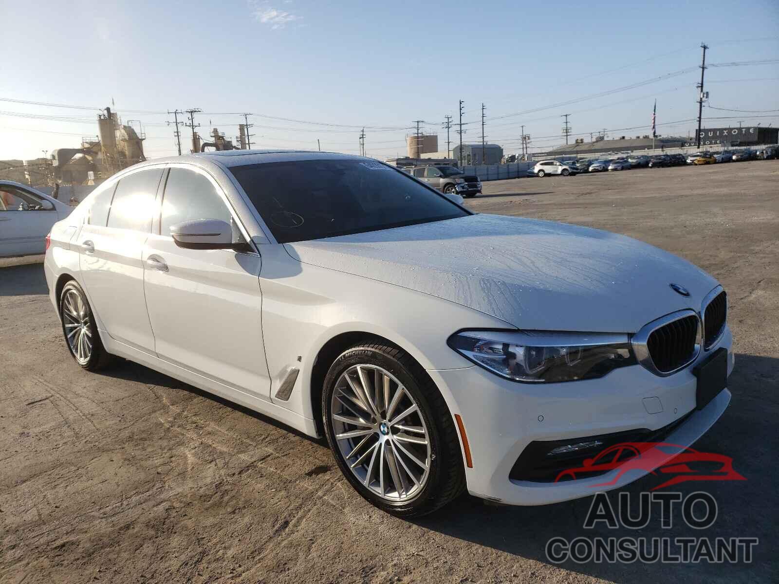 BMW 5 SERIES 2019 - WBAJA5C57KWW38913