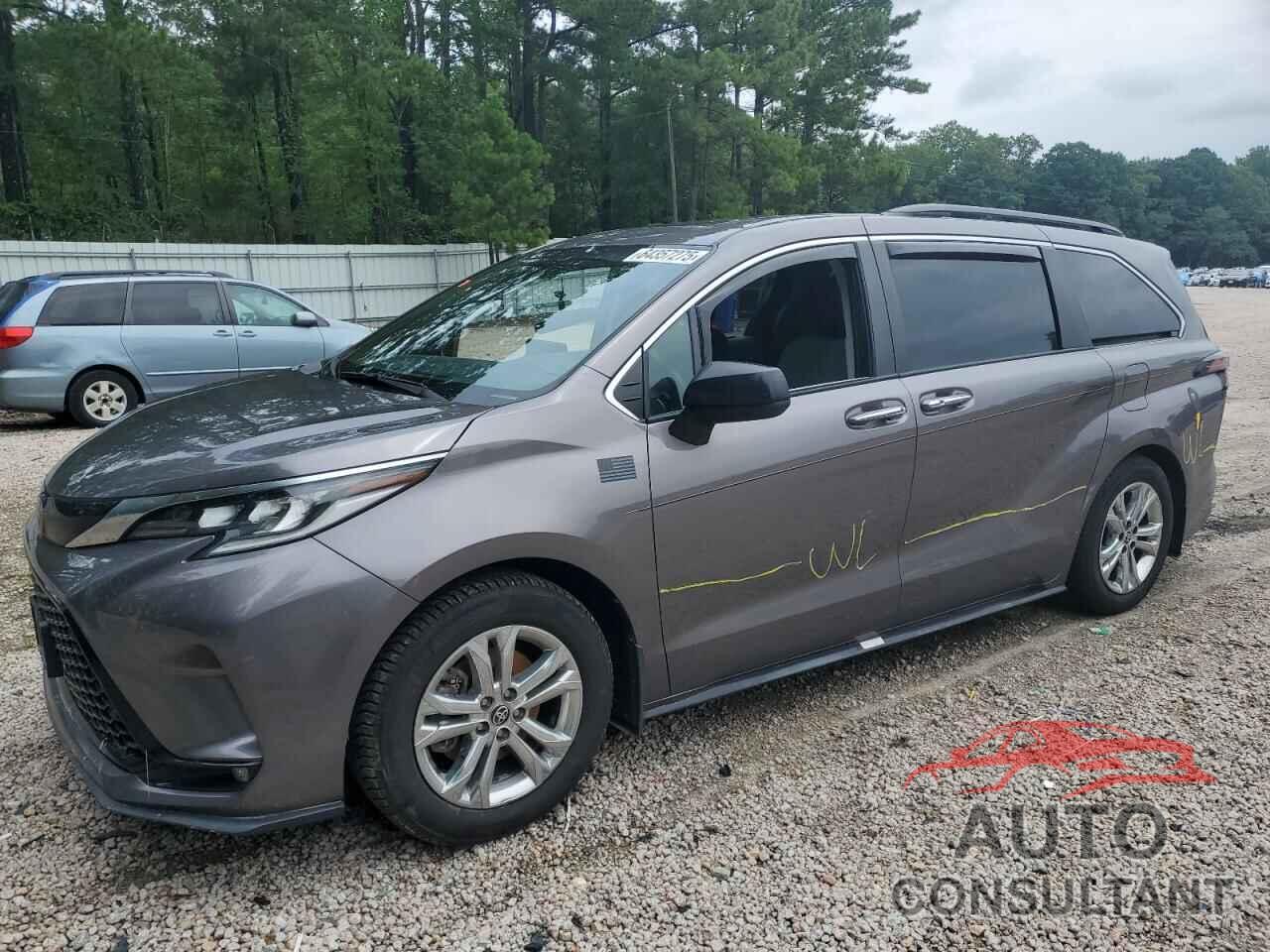 TOYOTA SIENNA 2022 - 5TDDSKFC9NS047248