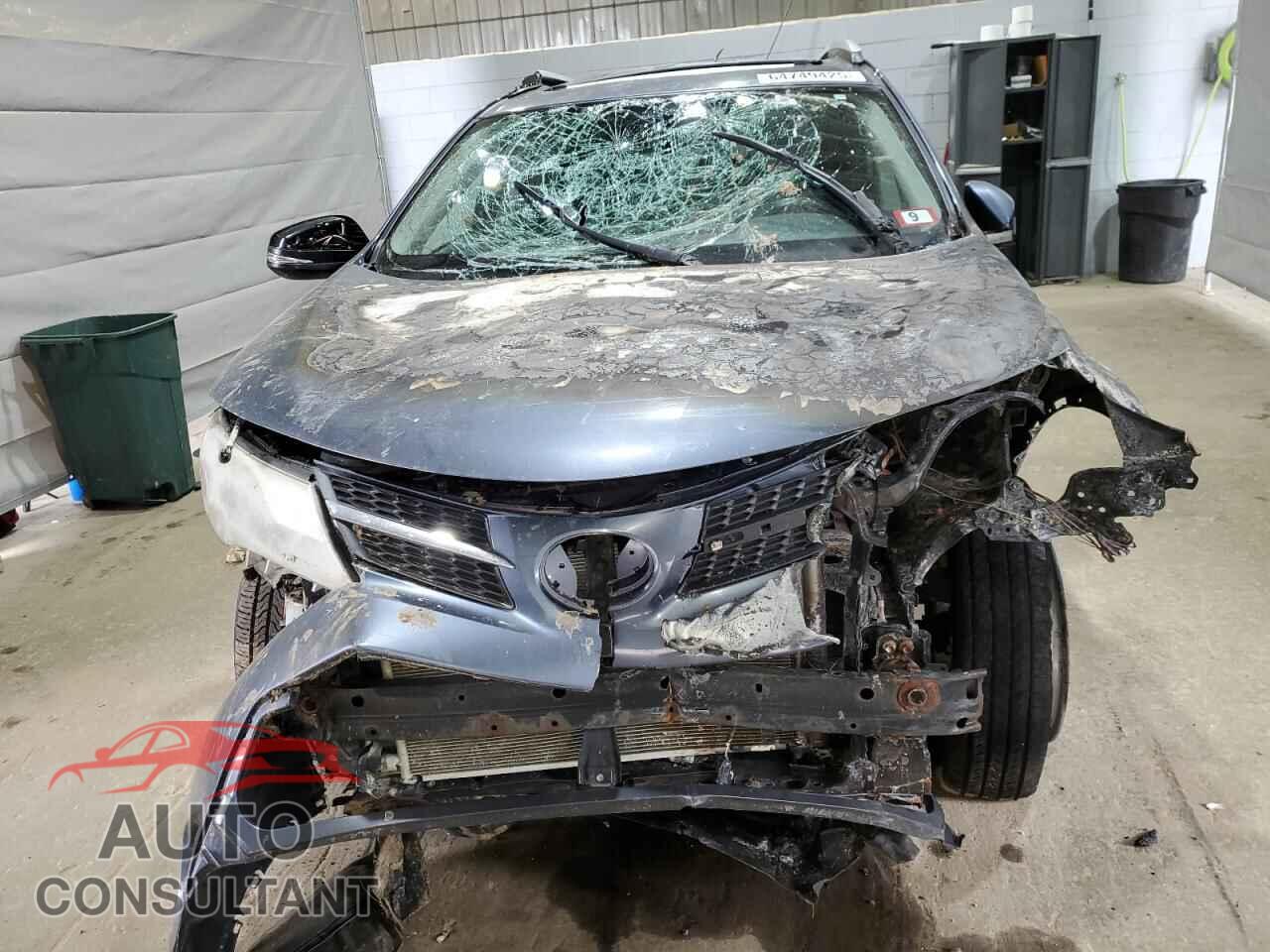 TOYOTA RAV4 2013 - JTMRFREV7DD003345