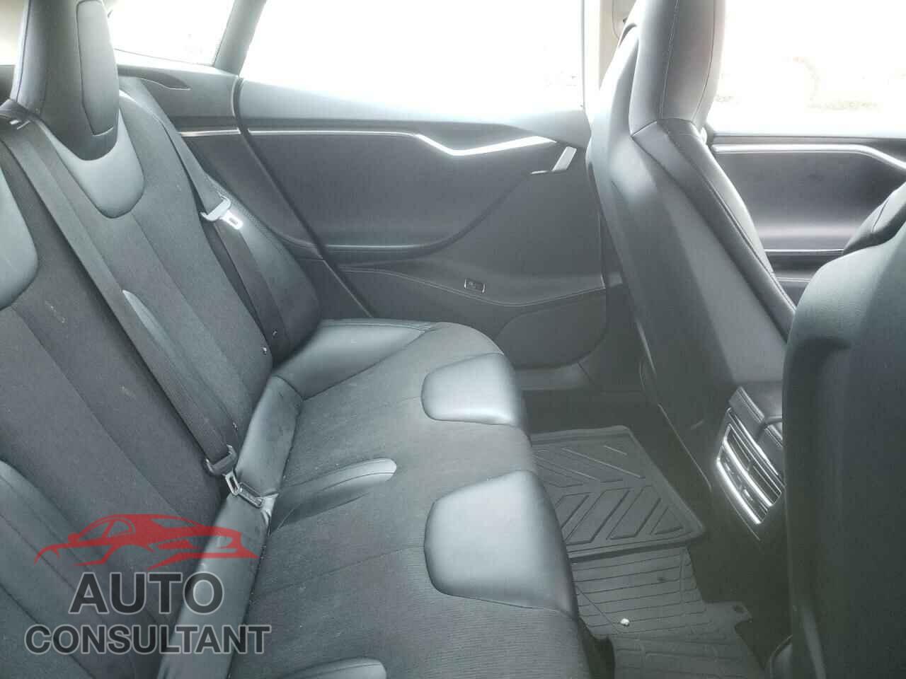 TESLA MODEL S 2016 - 5YJSA1E2XGF129851