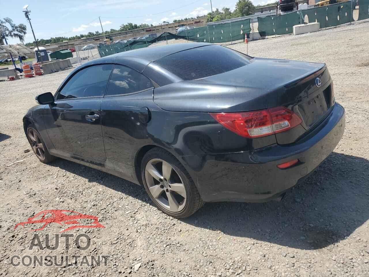LEXUS IS 2011 - JTHFE2C27B2506578