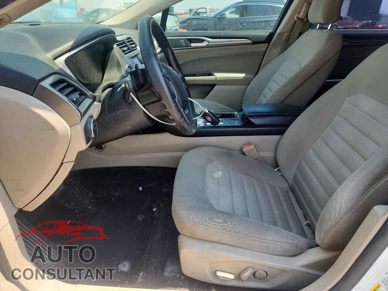 FORD FUSION 2017 - 3FA6P0HD1HR145532