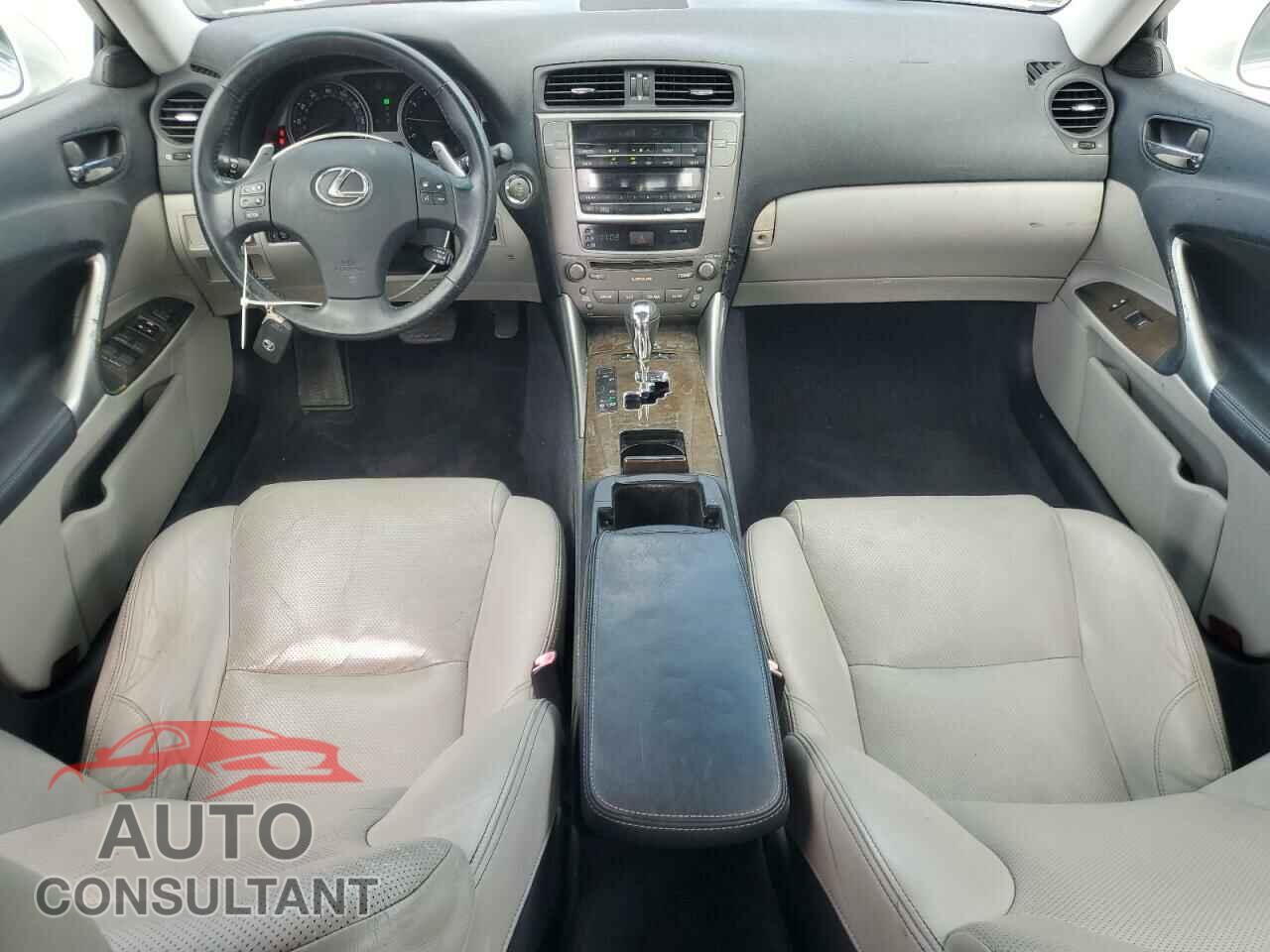 LEXUS IS 2010 - JTHBF5C26A5125301
