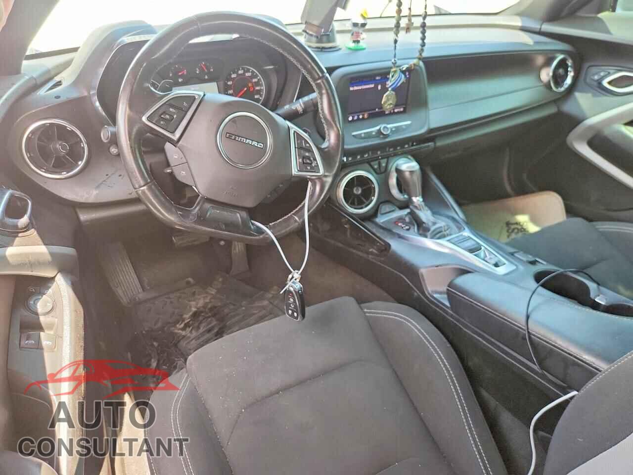 CHEVROLET CAMARO 2020 - 1G1FB1RX1L0100955