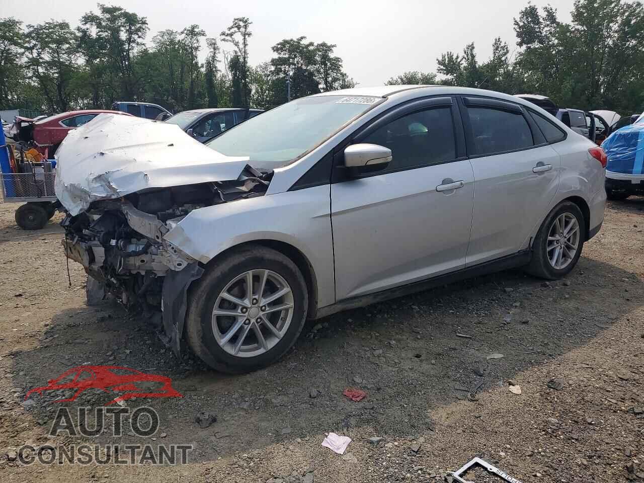 FORD FOCUS 2015 - 1FADP3F24FL205227