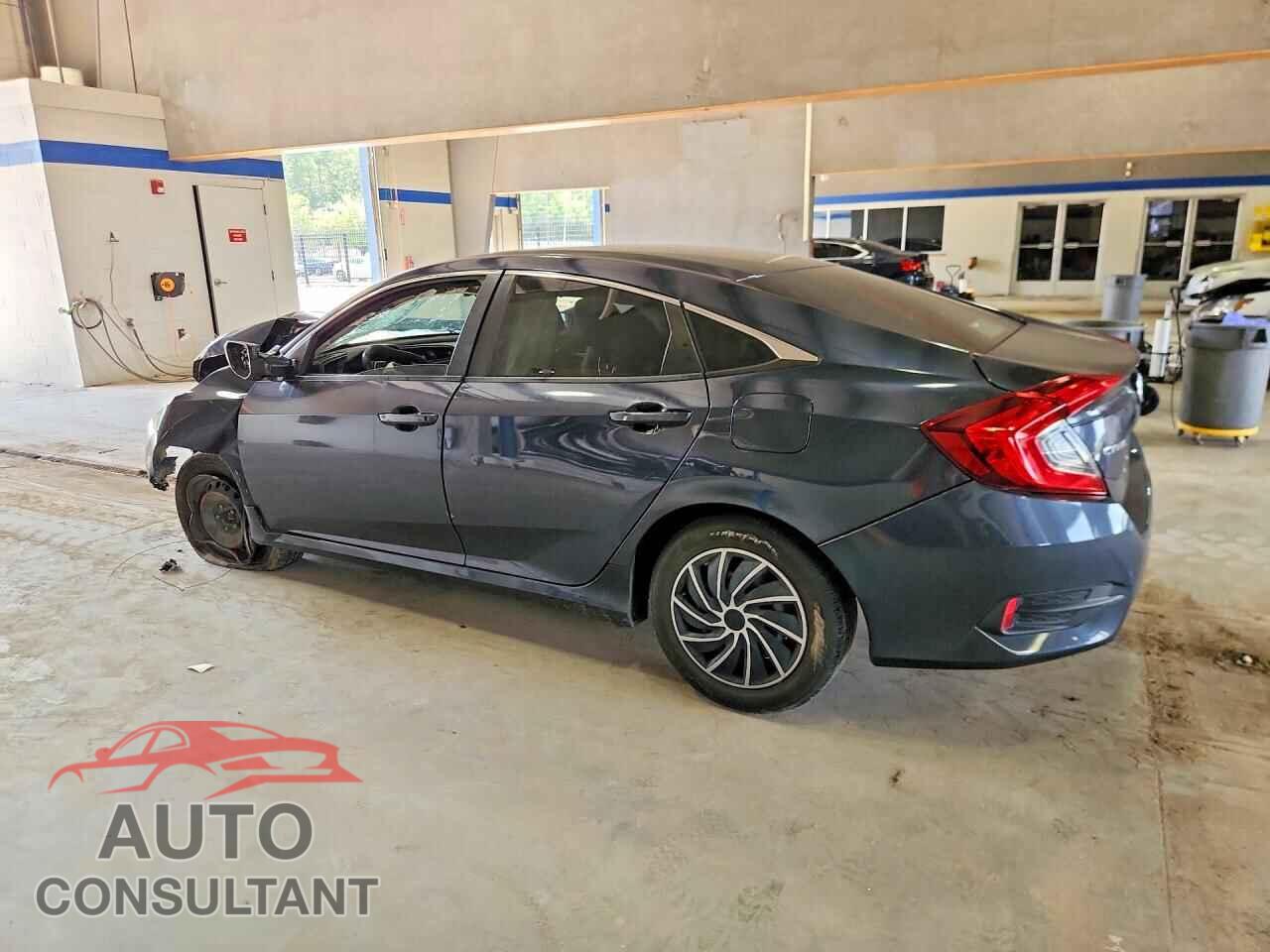 HONDA CIVIC 2018 - 2HGFC2F58JH511258