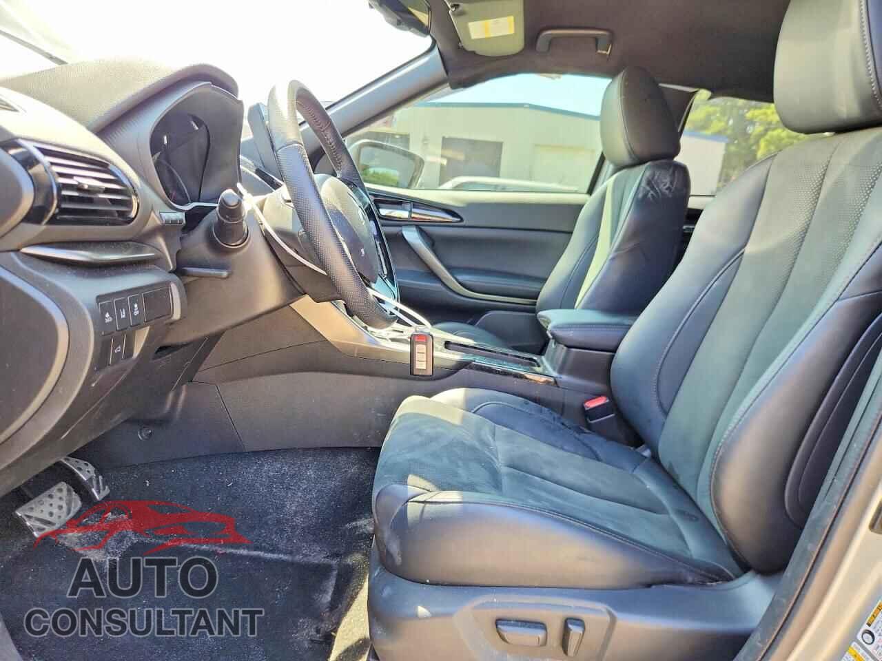 MITSUBISHI ECLIPSE 2025 - JA4ATWAA2SZ038179