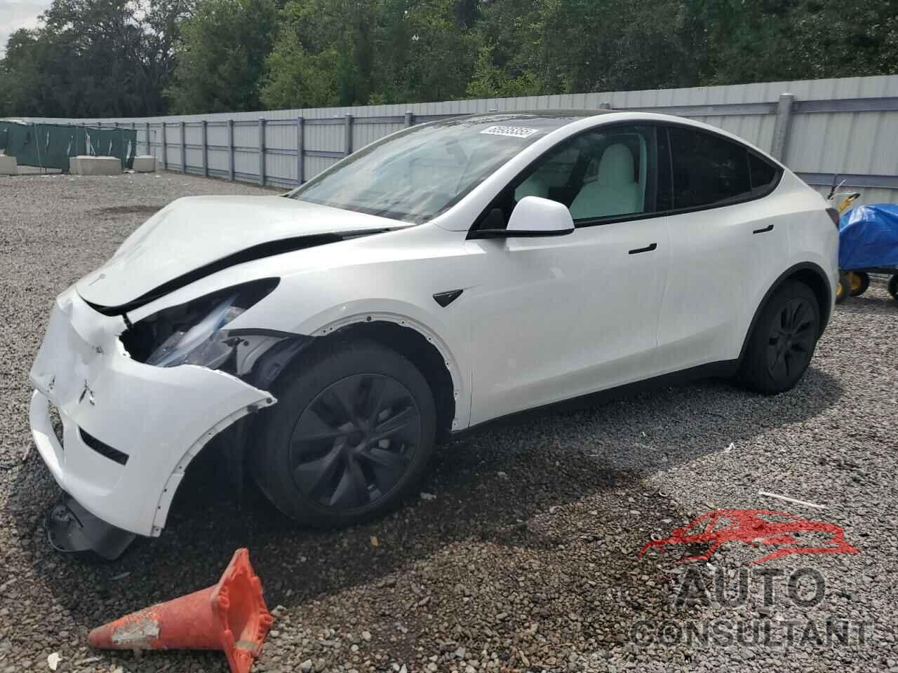 TESLA MODEL Y 2025 - 7SAYGDEDXSA372273