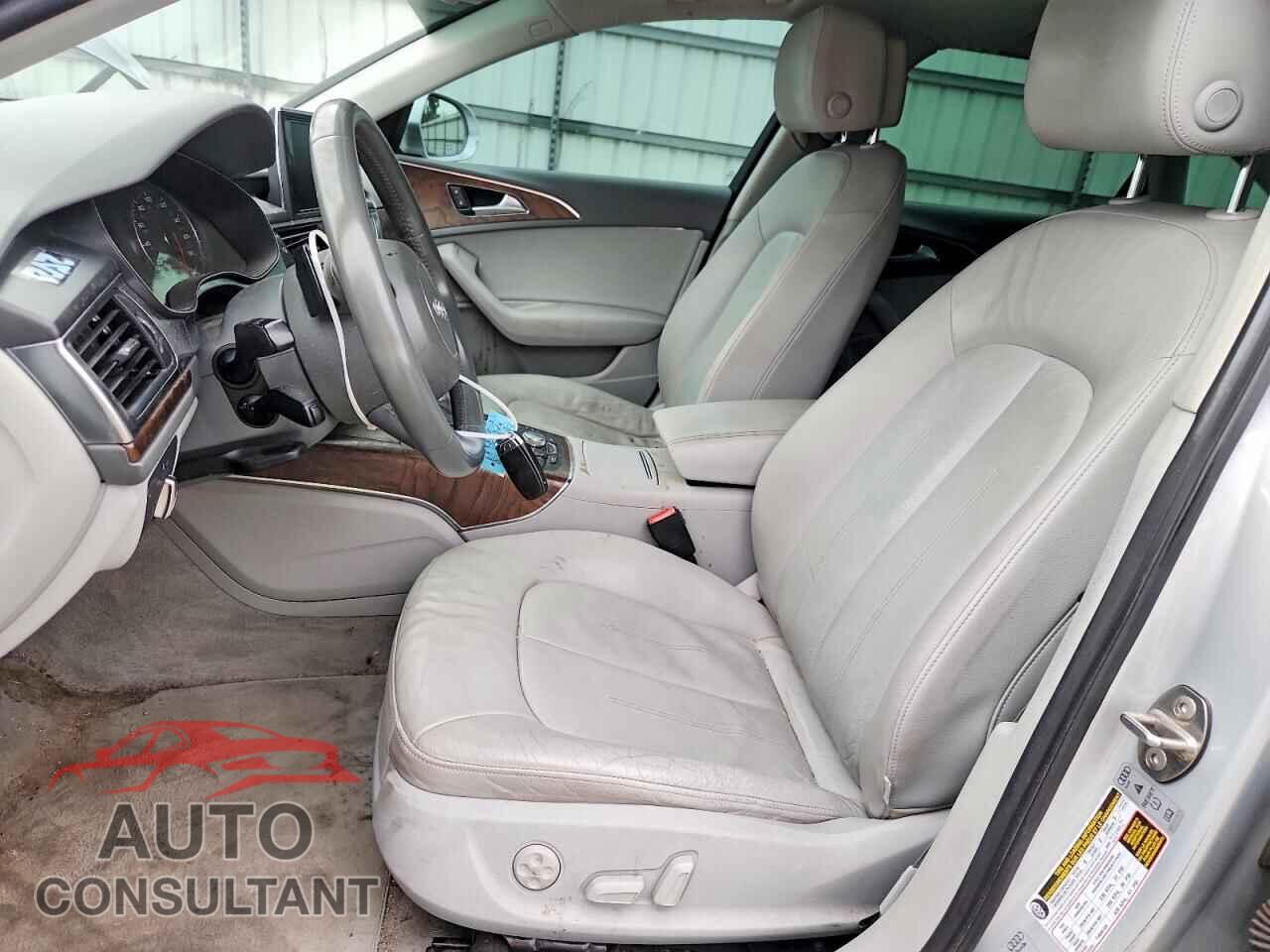 AUDI A6 2013 - WAUDFAFC9DN030319