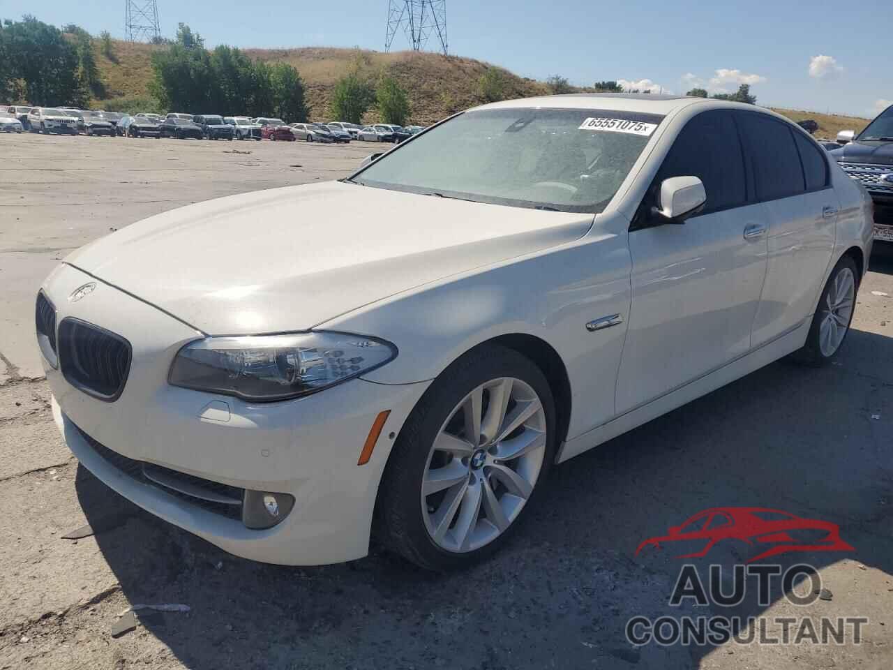 BMW 5 SERIES 2011 - WBAFR9C56BC758127