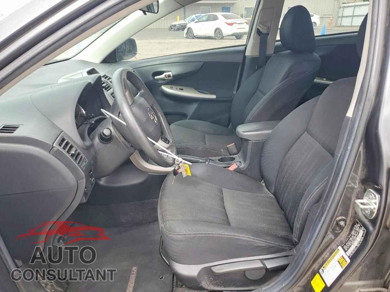TOYOTA COROLLA 2013 - 2T1BU4EEXDC978574