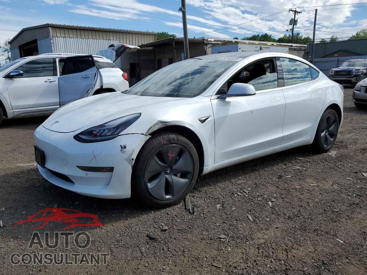 TESLA MODEL 3 2019 - 5YJ3E1EA0KF484214